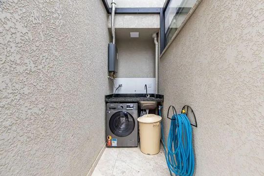 Área de serviço de casa de condomínio à venda com 3 quartos, 109m² em Uberaba, Curitiba