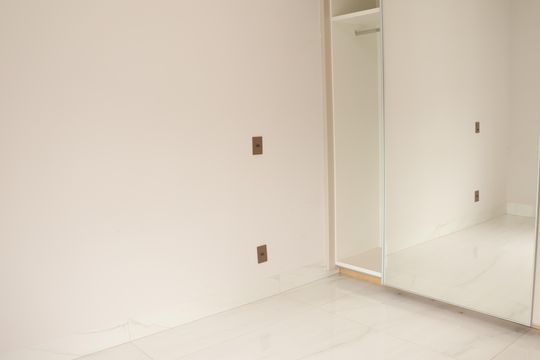 Suíte 2 de casa para alugar com 5 quartos, 530m² em Residencial Goiânia Golfe Clube, Goiânia