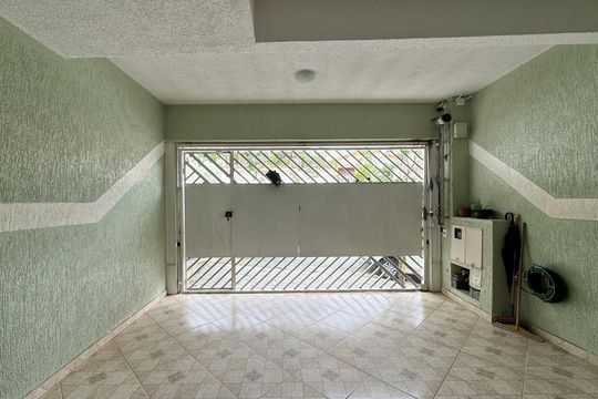 Garagem de casa à venda com 2 quartos, 125m² em Jardim Valdibia, São Bernardo do Campo