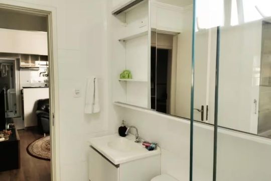 Banheiro de apartamento para alugar com 3 quartos, 67m² em Cerqueira César, São Paulo