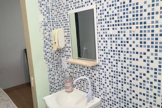 Banheiro 9 de casa para alugar com 8 quartos, 800m² em Jardim Interlagos, Maricá