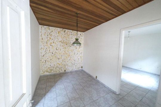 Casa à venda com 2 quartos, 400m² em Jardim, Santo André