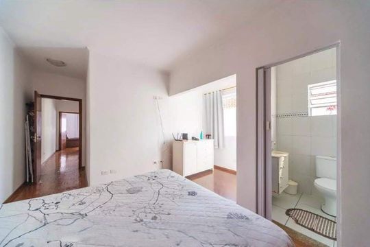 Casa à venda com 3 quartos, 182m² em Vila Alice, Santo André