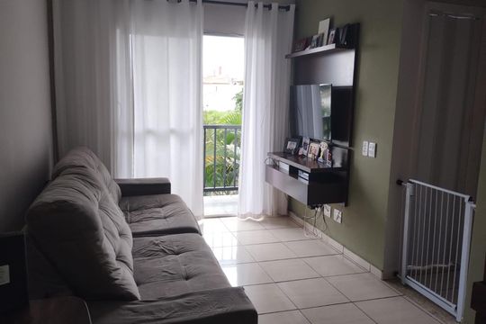 Apartamento à venda com 2 quartos, 62m² em Jardim California, Osasco