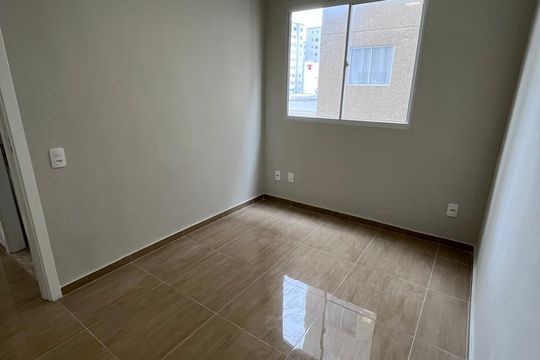 Quarto de apartamento à venda com 2 quartos, 41m² em Jardim do Lago, Osasco