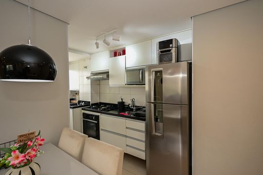 Cozinha de apartamento à venda com 2 quartos, 42m² em Jardim Parque Morumbi, São Paulo