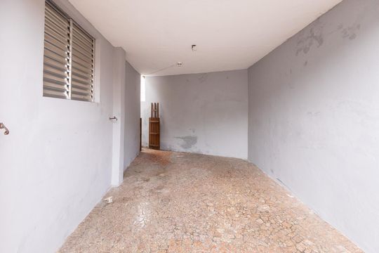 Garagem de casa para alugar com 3 quartos, 170m² em Vila Marari, São Paulo