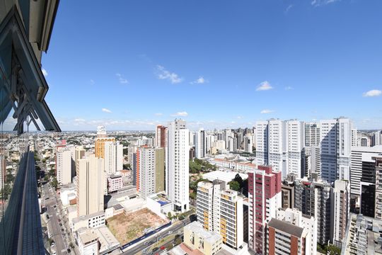 Vista do Studio de kitnet/studio para alugar com 1 quarto, 47m² em Centro, Curitiba