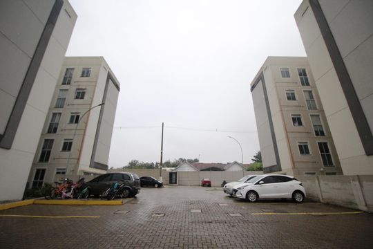Garagem de apartamento à venda com 2 quartos, 45m² em Rubem Berta, Porto Alegre