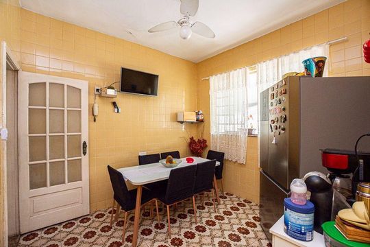 Casa à venda com 4 quartos, 280m² em Fonseca, Niterói