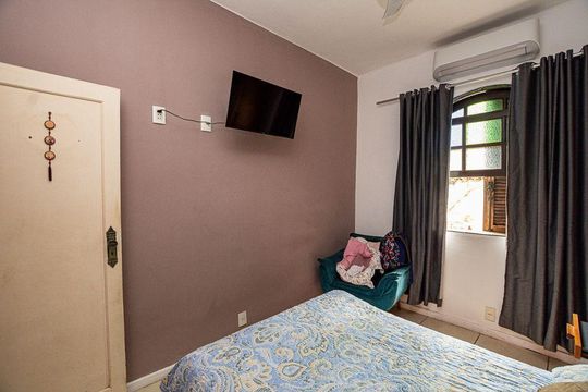 Casa à venda com 4 quartos, 280m² em Fonseca, Niterói