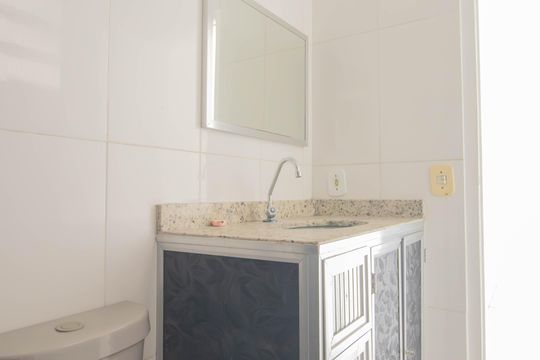 Banheiro de apartamento para alugar com 2 quartos, 90m² em Porto da Pedra, São Gonçalo