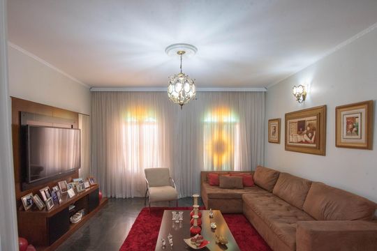 Casa à venda com 4 quartos, 212m² em Jardim Anchieta, Campinas