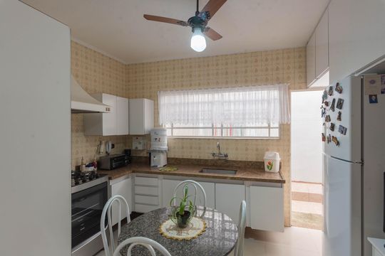 Cozinha de casa à venda com 4 quartos, 212m² em Jardim Anchieta, Campinas