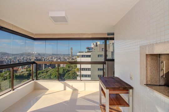 Sala - Varanda de apartamento à venda com 3 quartos, 204m² em Auxiliadora, Porto Alegre