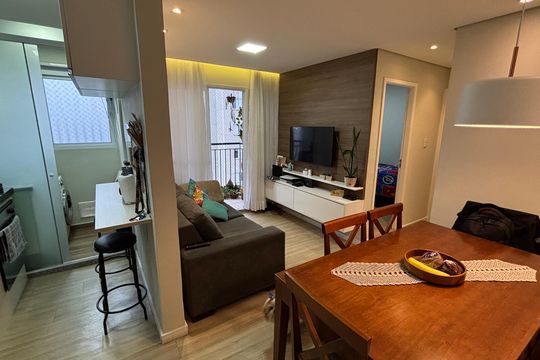Apartamento à venda com 2 quartos, 49m² em Vila Valparaíso, Santo André