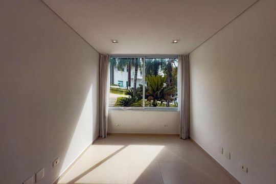 Casa à venda com 4 quartos, 1100m² em  Alphaville, Santana de Parnaíba