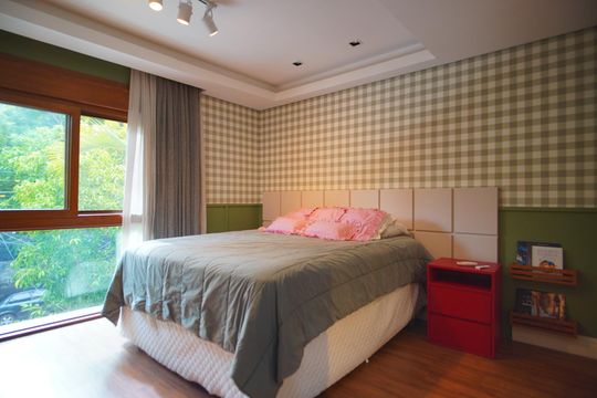 Quarto 2 de casa para alugar com 3 quartos, 420m² em São João, Porto Alegre
