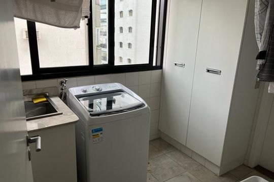Apartamento à venda com 3 quartos, 200m² em Santa Cecilia, São Paulo