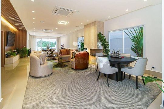 Casa à venda com 4 quartos, 634m² em Colinas da Anhanguera, Santana de Parnaíba
