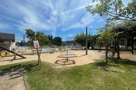 Apartamento à venda com 2 quartos, 58m² em Vila Nova, Novo Hamburgo