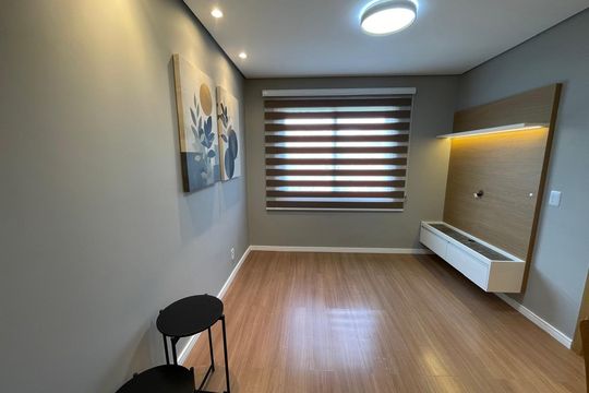 Apartamento à venda com 2 quartos, 58m² em Vila Nova, Novo Hamburgo
