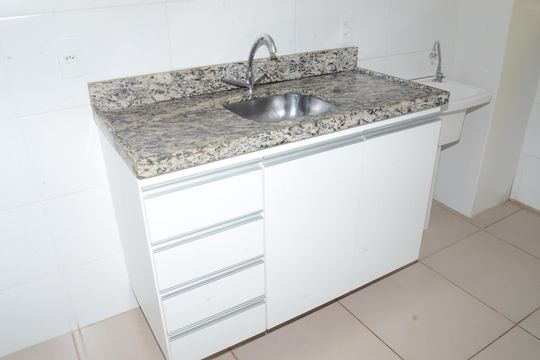 Cozinha e Área de Serviço de apartamento à venda com 2 quartos, 49m² em Pousada Santo Antonio, Belo Horizonte