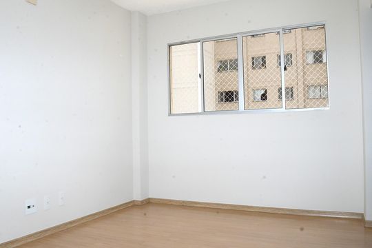 Sala de apartamento à venda com 2 quartos, 49m² em Pousada Santo Antonio, Belo Horizonte