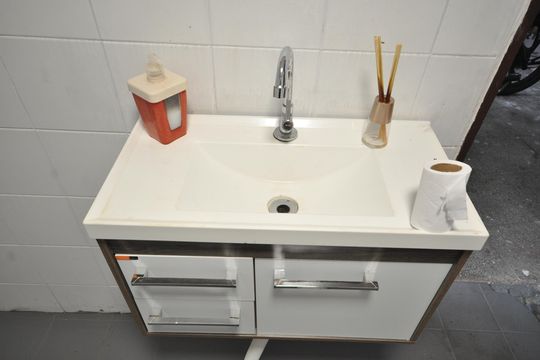 Banheiro da garagem de casa à venda com 4 quartos, 559m² em Vila Nova Mazzei, São Paulo