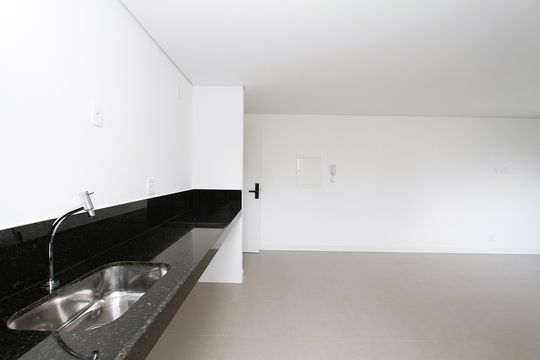 Apartamento à venda com 2 quartos, 67m² em Grajaú, Belo Horizonte