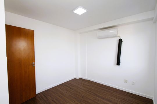 Quarto 2 de apartamento para alugar com 2 quartos, 104m² em Dom Bosco, Belo Horizonte