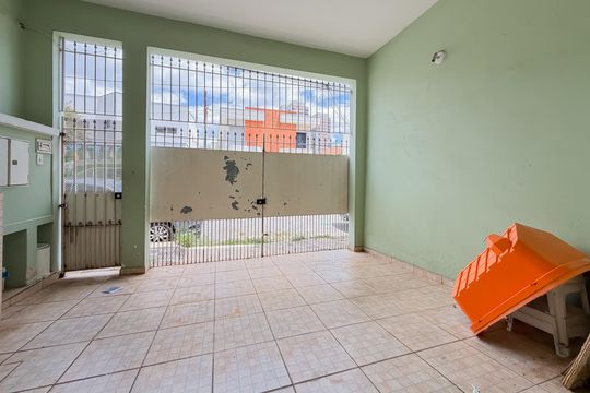 Garagem de casa à venda com 2 quartos, 108m² em Ipiranga, São Paulo