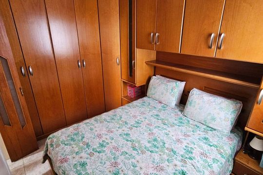 Quarto de apartamento à venda com 3 quartos, 67m² em Jardim Santa Emilia, São Paulo