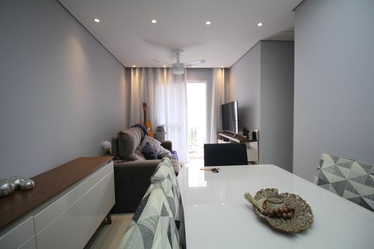 Sala de apartamento à venda com 2 quartos, 52m² em Jardim Maria Duarte, São Paulo