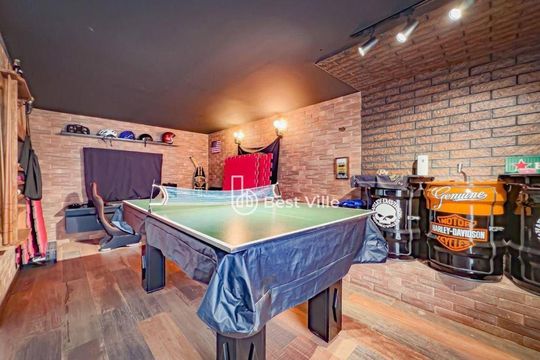Casa à venda com 4 quartos, 600m² em Alphaville, Santana de Parnaíba