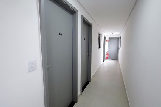 Corredor de apartamento à venda com 1 quarto, 23m² em Vila Sao Pedro, Santo André