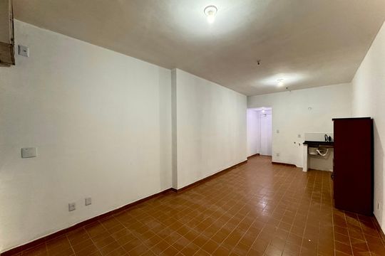 Studio de kitnet/studio para alugar com 1 quarto, 35m² em Centro, Rio de Janeiro