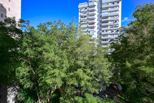 Vista de apartamento para alugar com 3 quartos, 120m² em Jardim Ampliacao, São Paulo