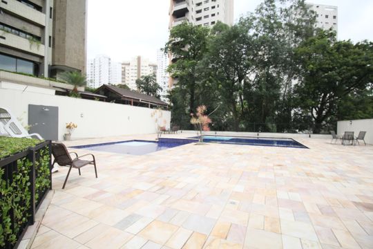 Apartamento à venda com 3 quartos, 200m² em Vila Andrade, São Paulo