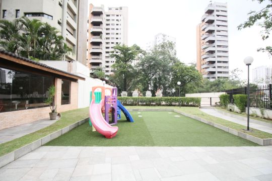 Apartamento à venda com 3 quartos, 200m² em Vila Andrade, São Paulo