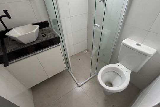 Banheiro de apartamento à venda com 1 quarto, 23m² em Vila Sao Pedro, Santo André