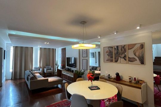 Sala de casa à venda com 4 quartos, 300m² em Vila Constancia, São Paulo