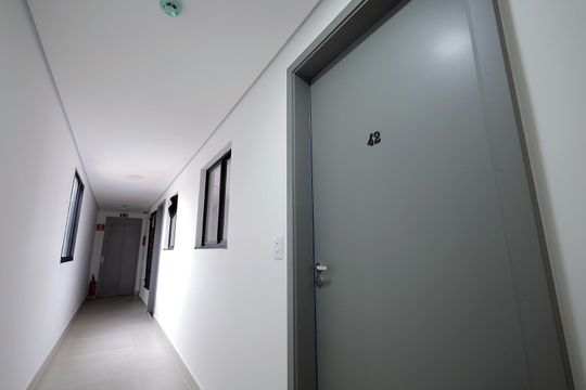 Corredor de apartamento à venda com 1 quarto, 23m² em Vila Sao Pedro, Santo André