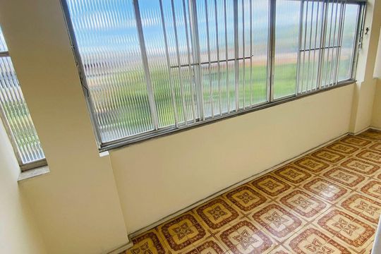 Sala de apartamento para alugar com 2 quartos, 67m² em Quintino Bocaiúva, Rio de Janeiro