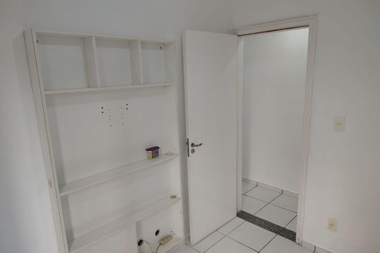 Quarto de apartamento à venda com 2 quartos, 58m² em Parque Sao Vicente, Santo André