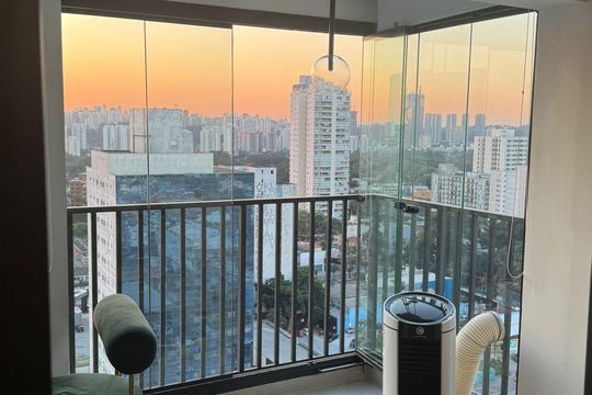 Varanda de apartamento para alugar com 1 quarto, 25m² em Santo Amaro, São Paulo