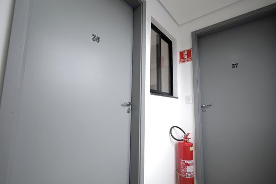 Corredor de apartamento à venda com 1 quarto, 23m² em Vila Sao Pedro, Santo André