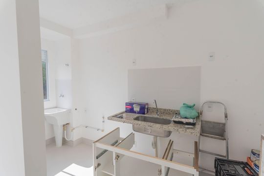 Cozinha de apartamento para alugar com 2 quartos, 46m² em Cidade Satélite Íris, Campinas