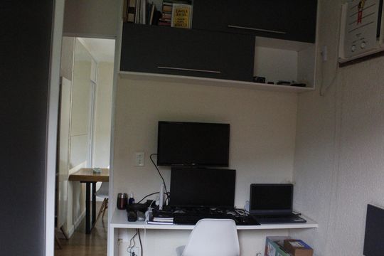 Quarto 1 de apartamento à venda com 2 quartos, 47m² em Anil, Rio de Janeiro