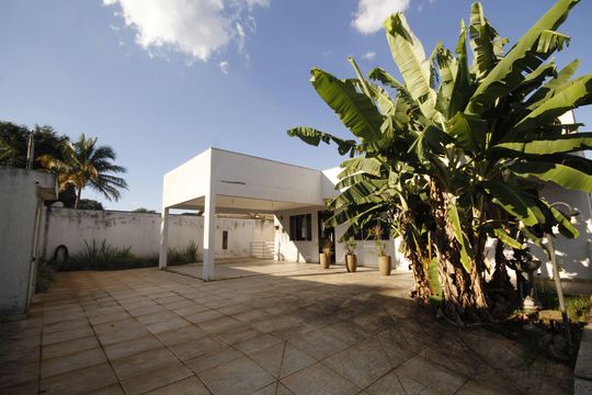 quintal de casa à venda com 5 quartos, 390m² em Bandeirantes (pampulha), Belo Horizonte